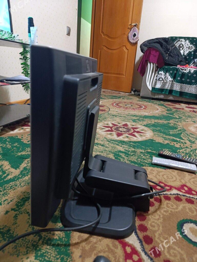 Monitor HP 4:3 Ulysy LCD - Мары - img 1