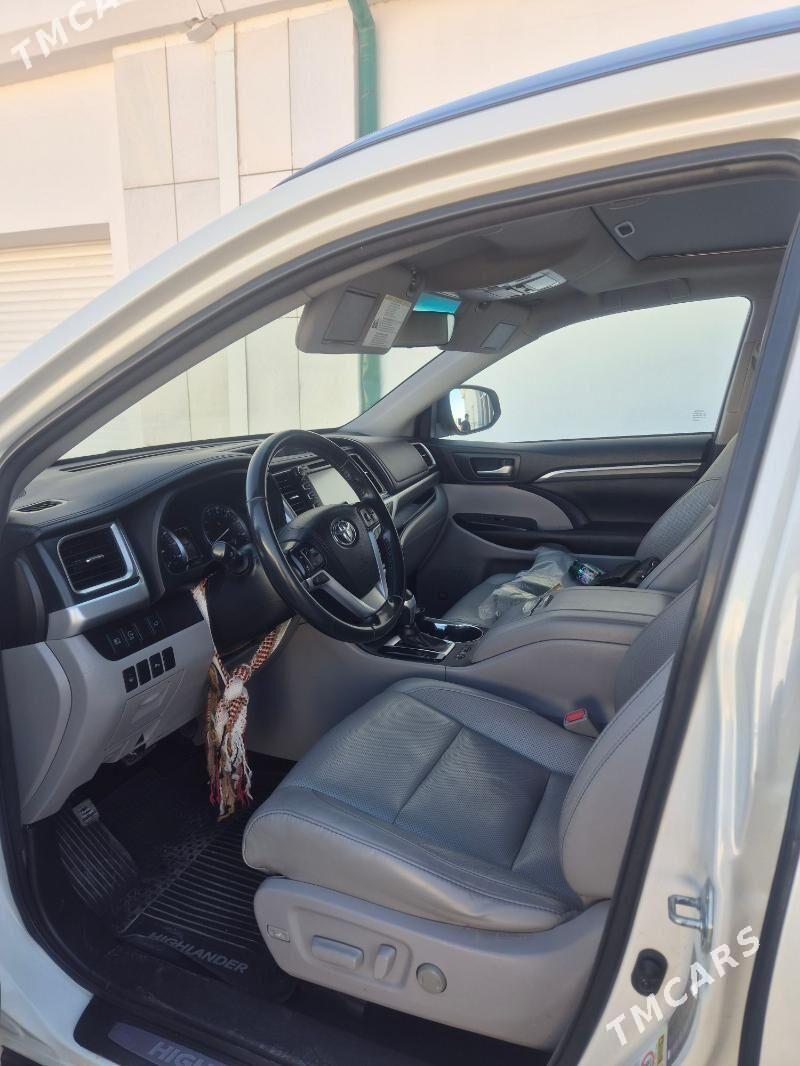 Toyota Highlander 2019 - 430 000 TMT - Ашхабад - img 1