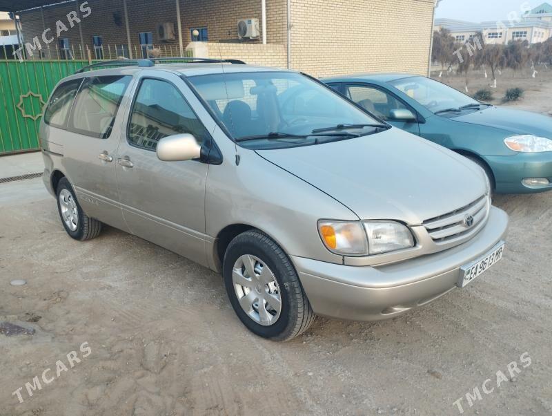 Toyota Sienna 2000 - 167 000 TMT - Ýolöten - img 1