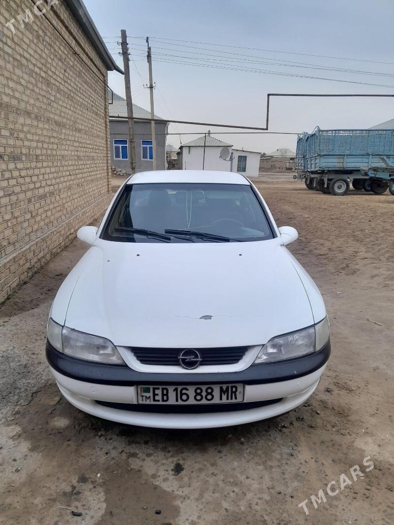Opel Vectra 1998 - 45 999 TMT - Мургап - img 1