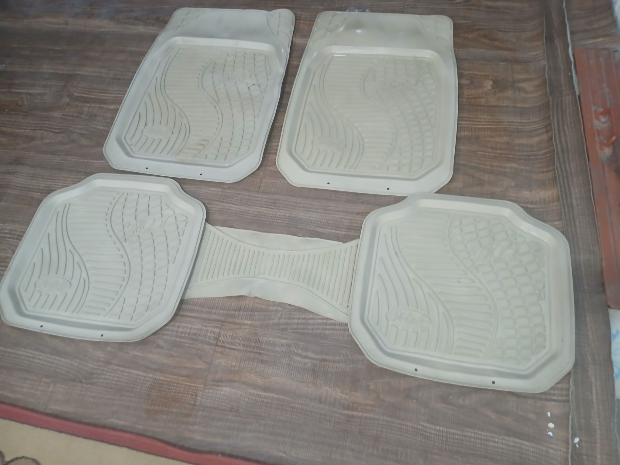 unversal polik 200 TMT - Daşoguz - img 1