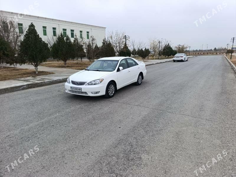 Toyota Camry 2002 - 172 000 TMT - Bäherden - img 1