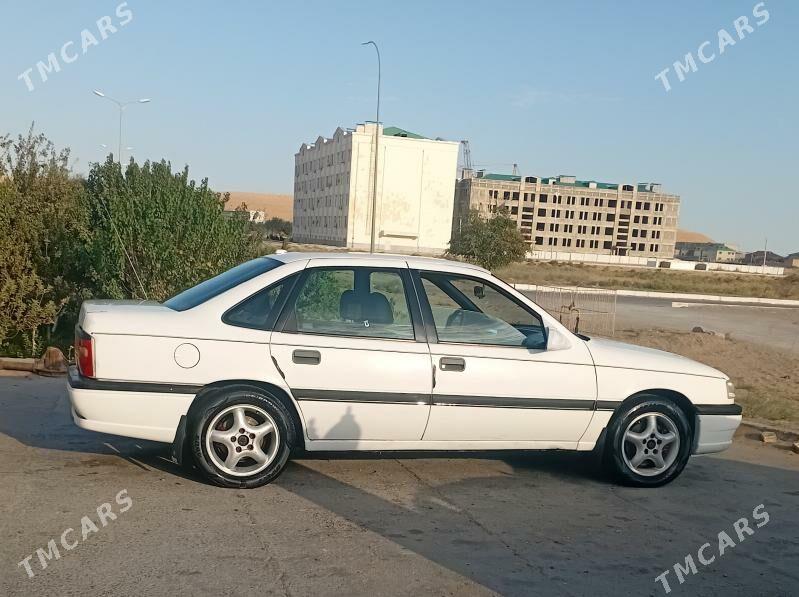 Opel Vectra 1994 - 60 000 TMT - Seýdi - img 1