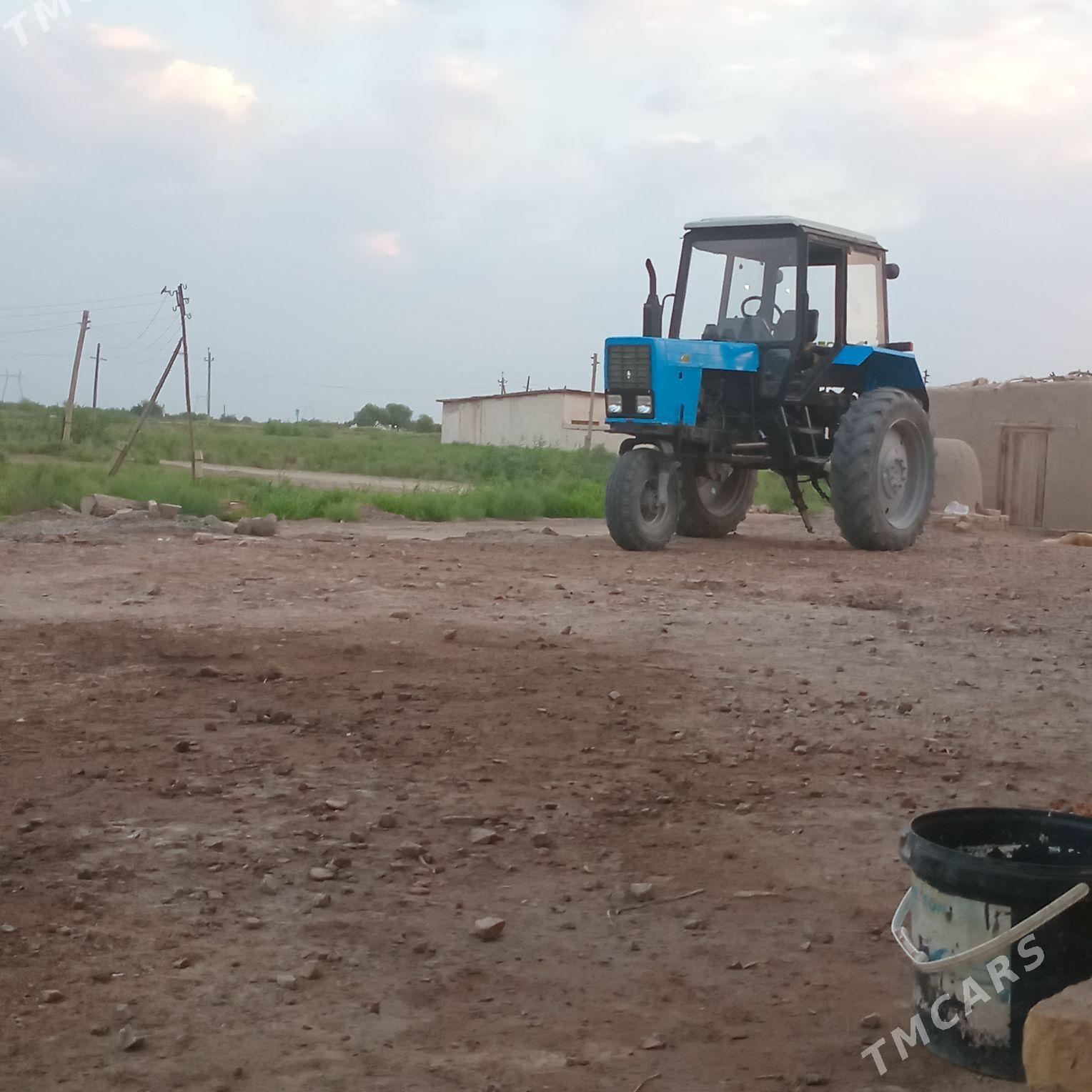 MTZ 80 1990 - 100 000 TMT - Гороглы (Тагта) - img 1