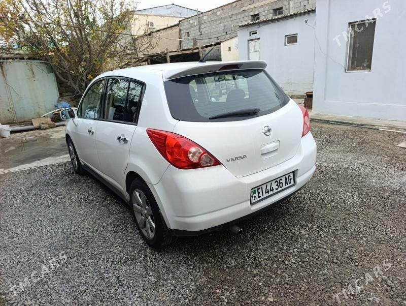 Nissan Versa 2009 - 140 000 TMT - Ашхабад - img 1