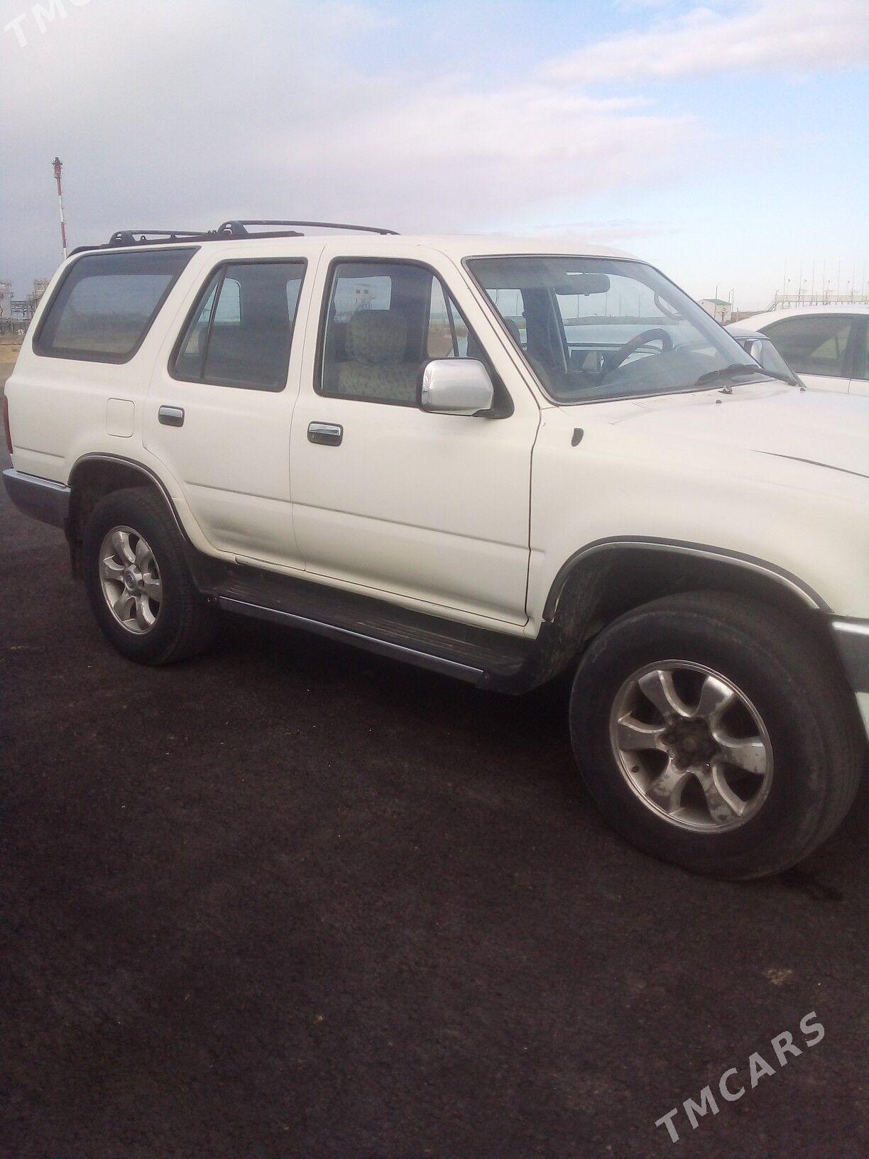Toyota 4Runner 1995 - 100 000 TMT - Туркменбаши - img 1
