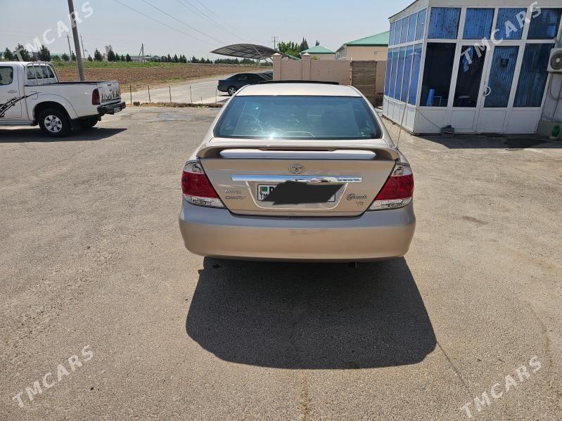 Toyota Camry 2005 - 200 000 TMT - Mary - img 1