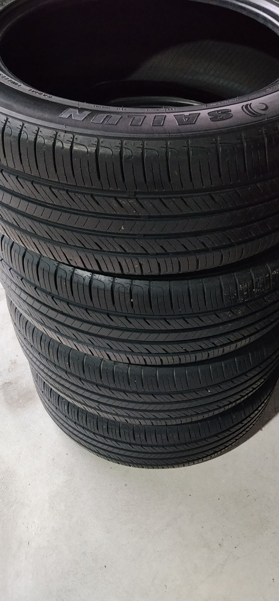 Sailun 215 55 17 4şt 1 100 TMT - Гарадамак - img 1