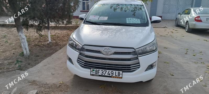 Toyota Innova 2020 - 260 000 TMT - Керки - img 1