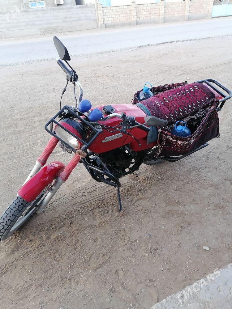 Fekon FK150-8G 2017 - 9 000 TMT - Gumdag - img 1