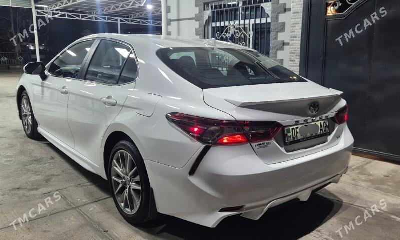 Toyota Camry 2022 - 355 000 TMT - Aşgabat - img 1