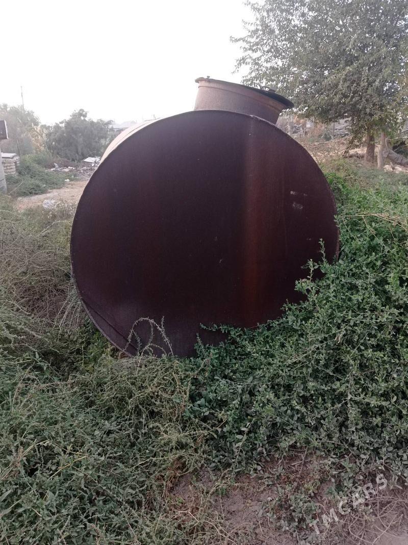 7 tonlyk yomkost - Мургап - img 1