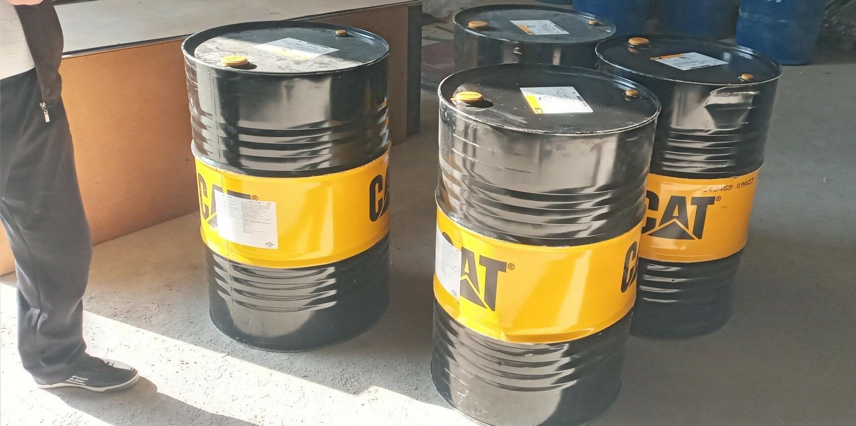 CAT 15w40, 208L 12 500 TMT - Aşgabat - img 1