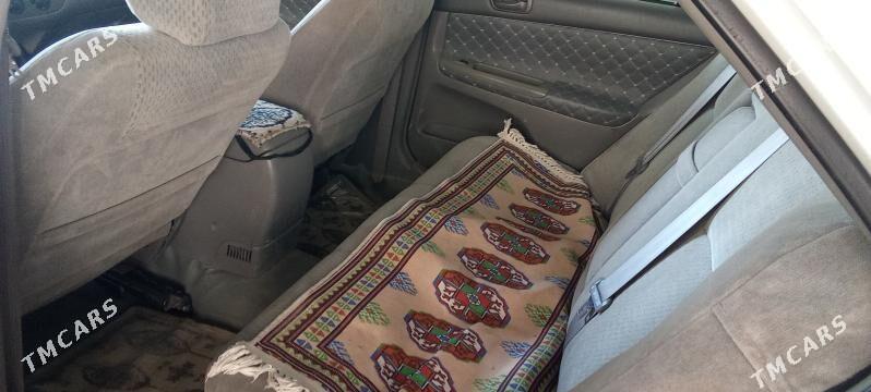 Toyota Camry 2002 - 160 000 TMT - Garabekewül - img 1