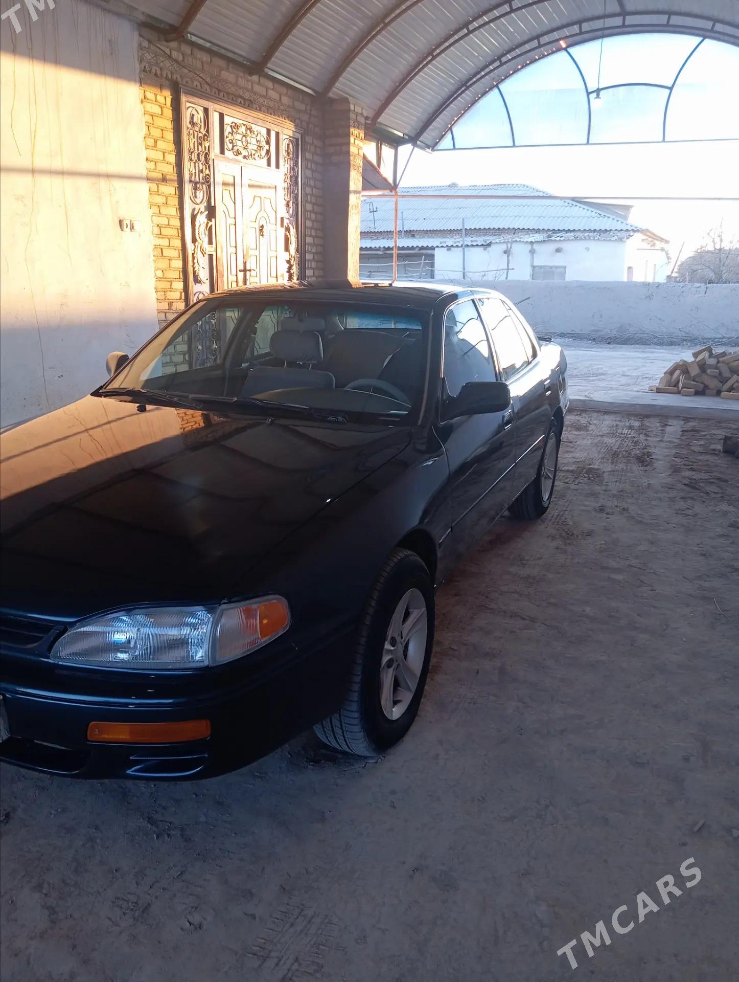 Toyota Camry 1994 - 120 000 TMT - Гороглы (Тагта) - img 1