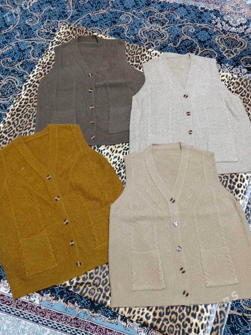 gursakja we žempiler - Balkanabat - img 1