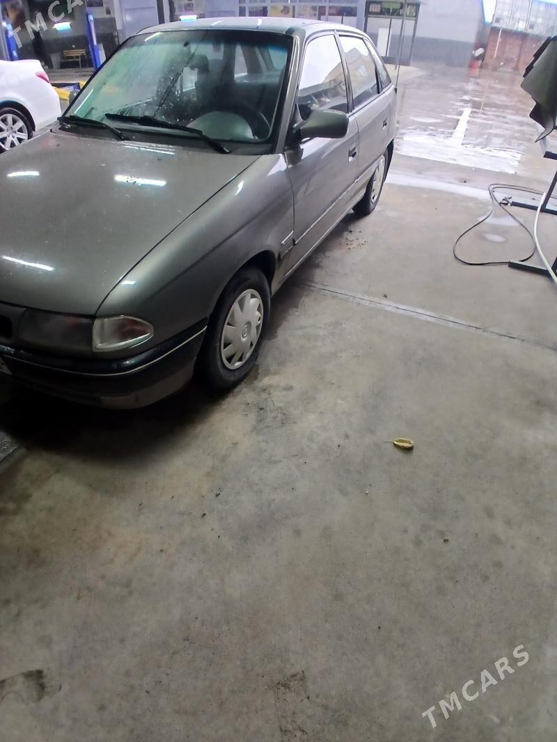 Opel Vectra 1991 - 49 000 TMT - Мары - img 1