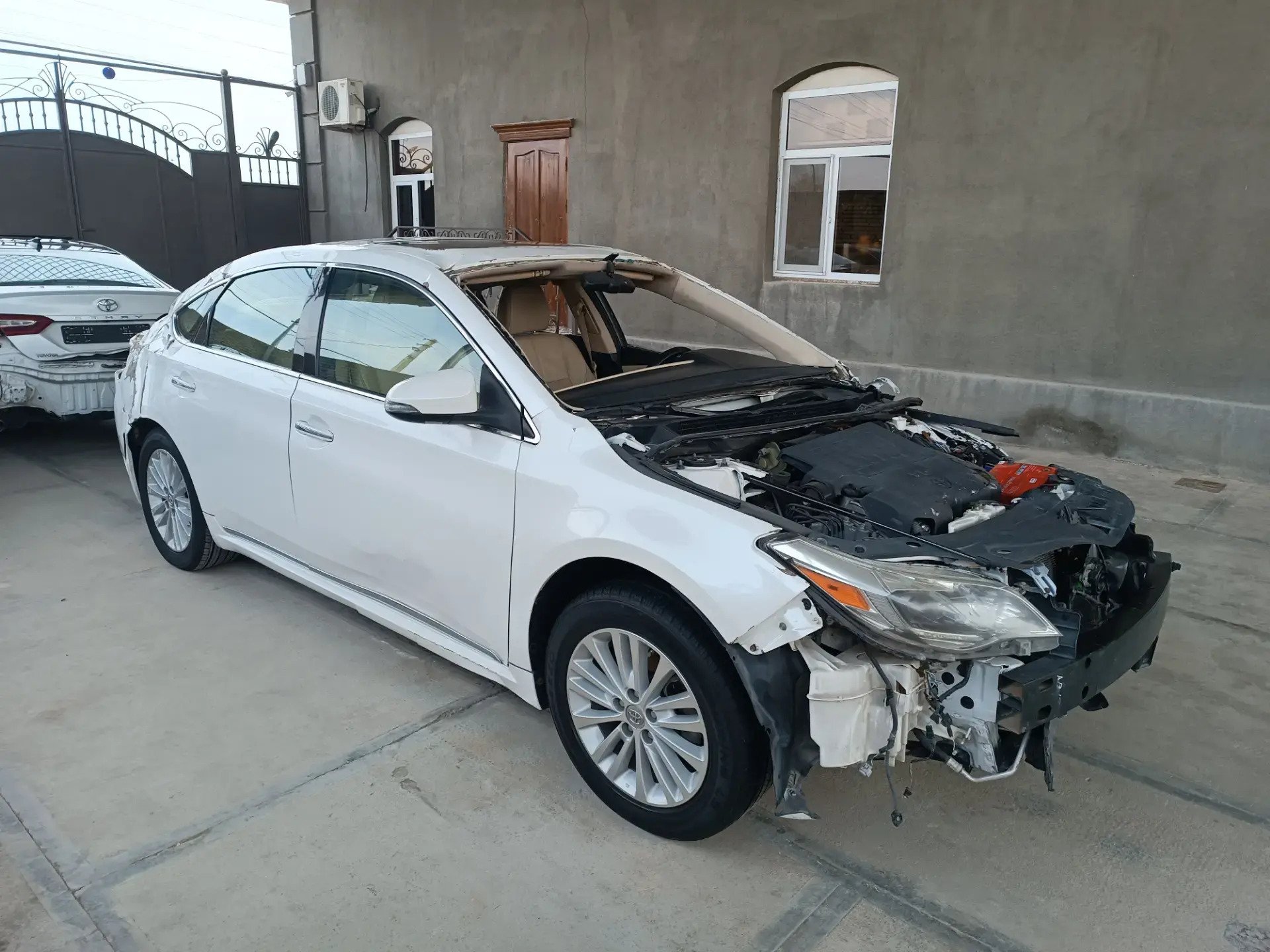 Toyota Avalon 2014 - 200 000 TMT - Mary - img 1