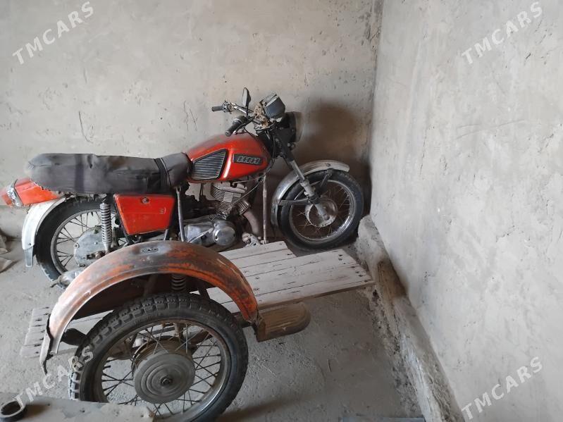 Iž Planeta 5 1980 - 10 000 TMT - Türkmengala - img 1