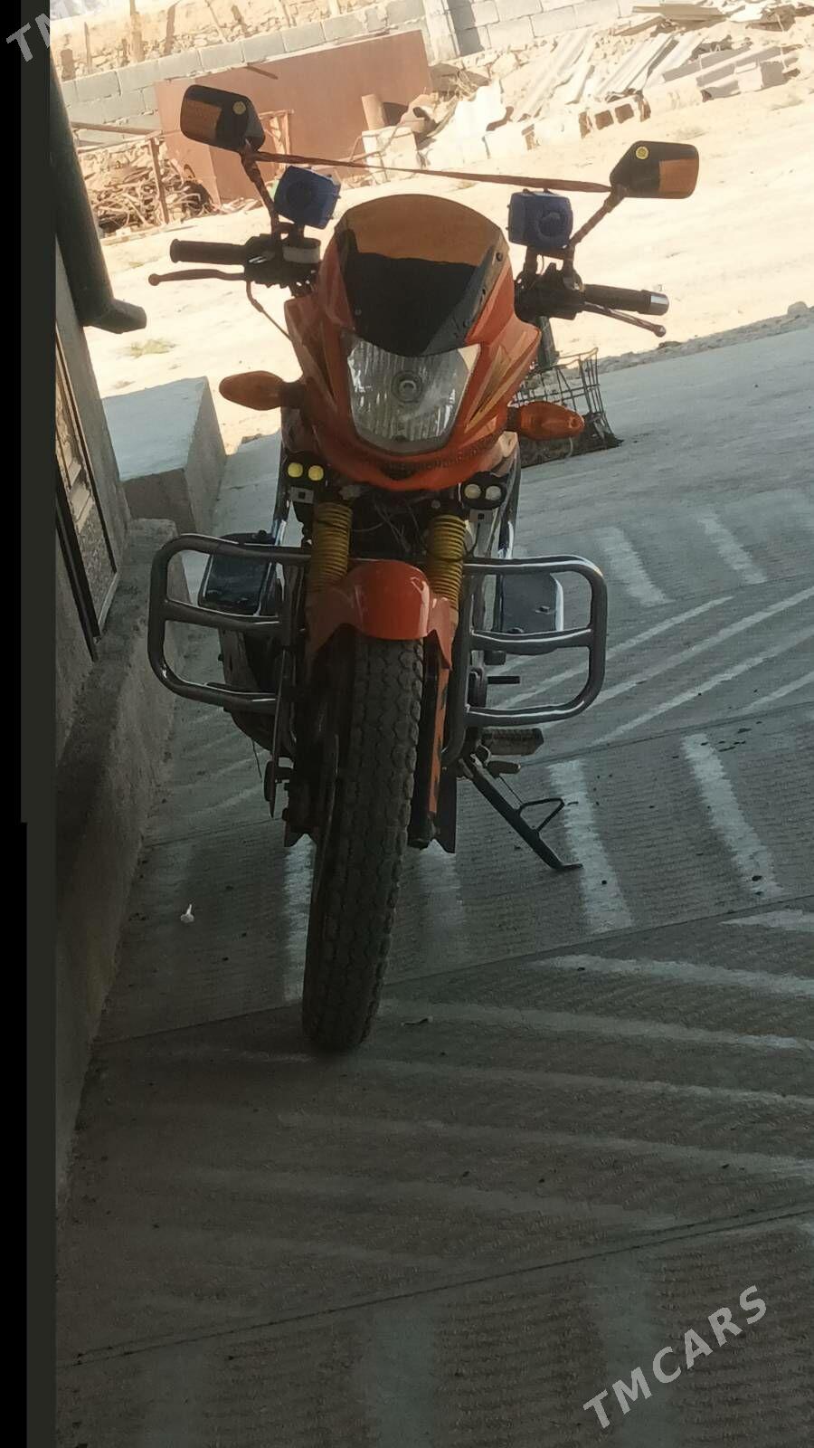 Fekon FK200-14G 2014 - 15 000 TMT - Койтендаг - img 1