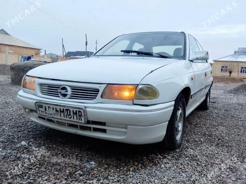 Opel Astra 1994 - 32 000 TMT - Каракумский этрап - img 1
