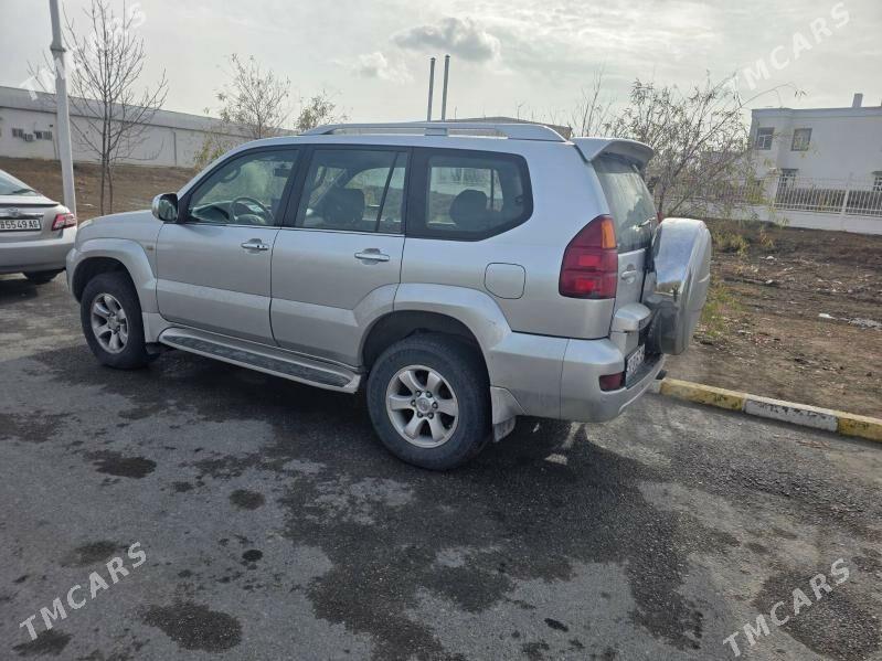 Toyota Land Cruiser Prado 2004 - 315 000 TMT - Анев - img 1