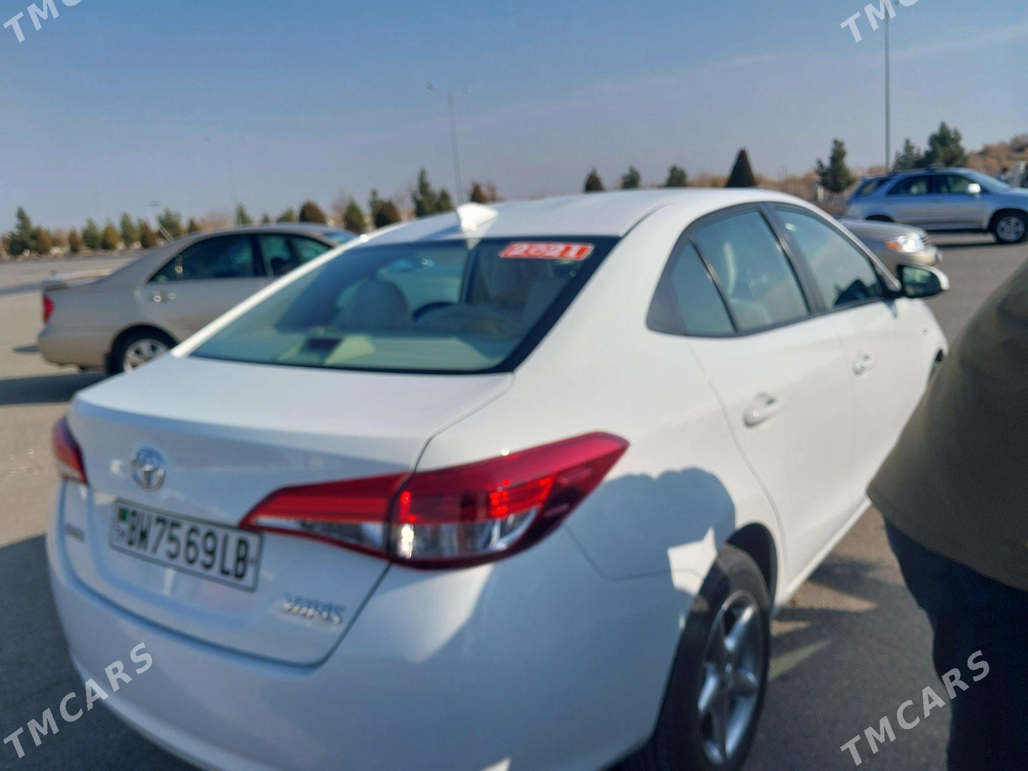 Toyota Yaris 2020 - 200 000 TMT - Ашхабад - img 1