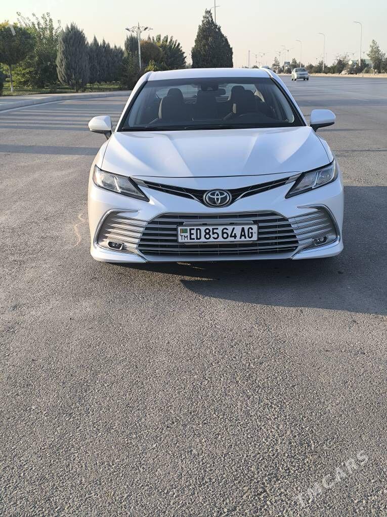 Toyota Camry 2021 - 280 000 TMT - Бузмеин - img 1