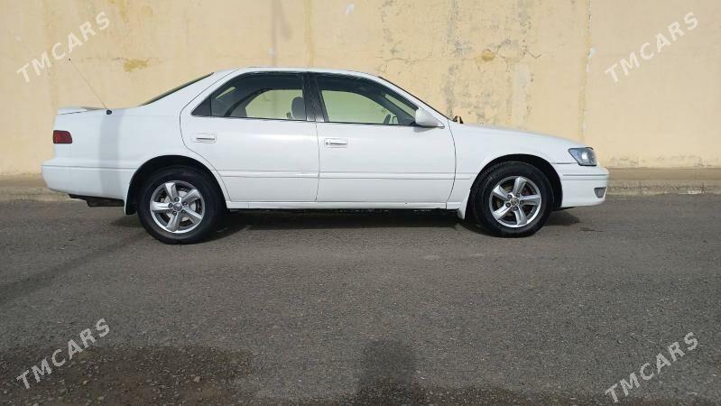 Toyota Camry 1997 - 135 000 TMT - Гызыларбат - img 1