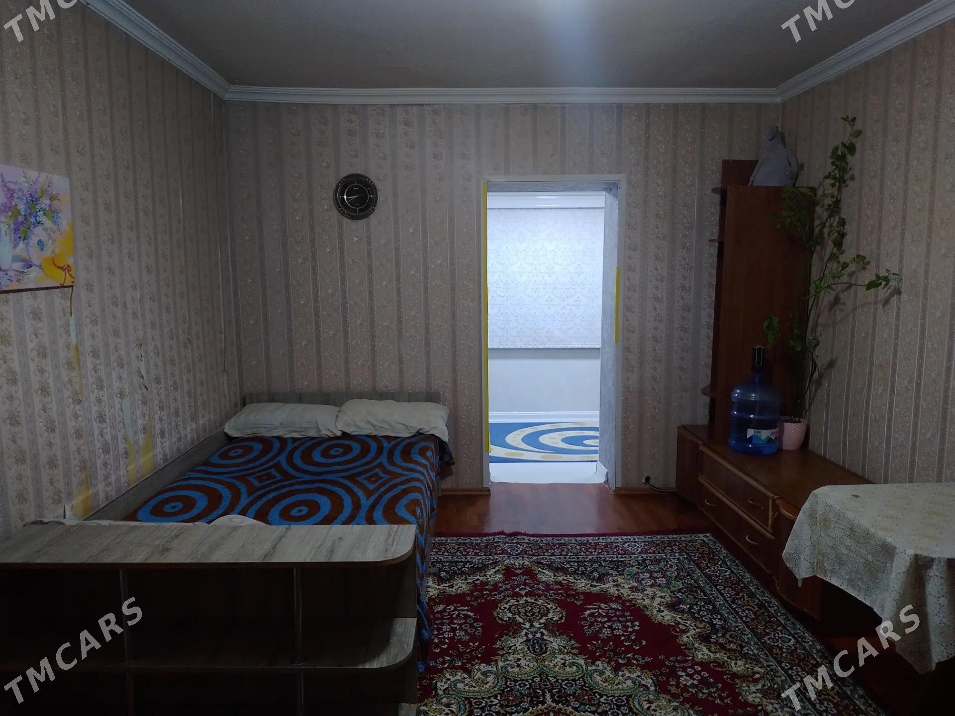 30 мкр 1в2 комнаты - Ашхабад - img 1