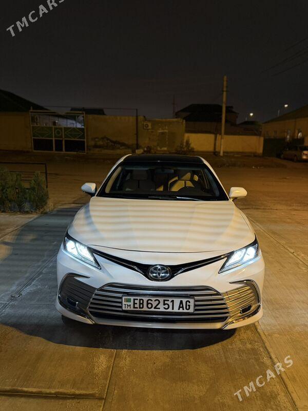 Toyota Camry 2021 - 270 000 TMT - Aşgabat - img 1