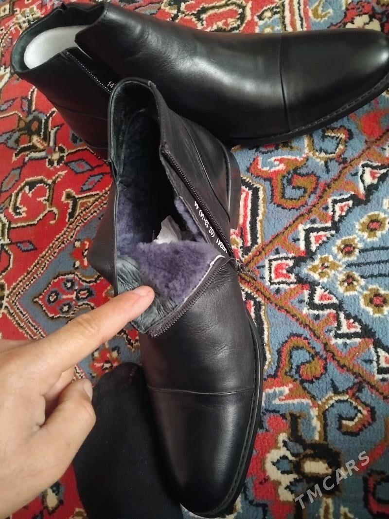 adik - Sarahs - img 1