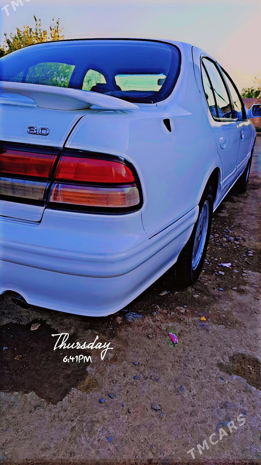 Nissan Maxima 1995 - 60 000 TMT - Теджен - img 1