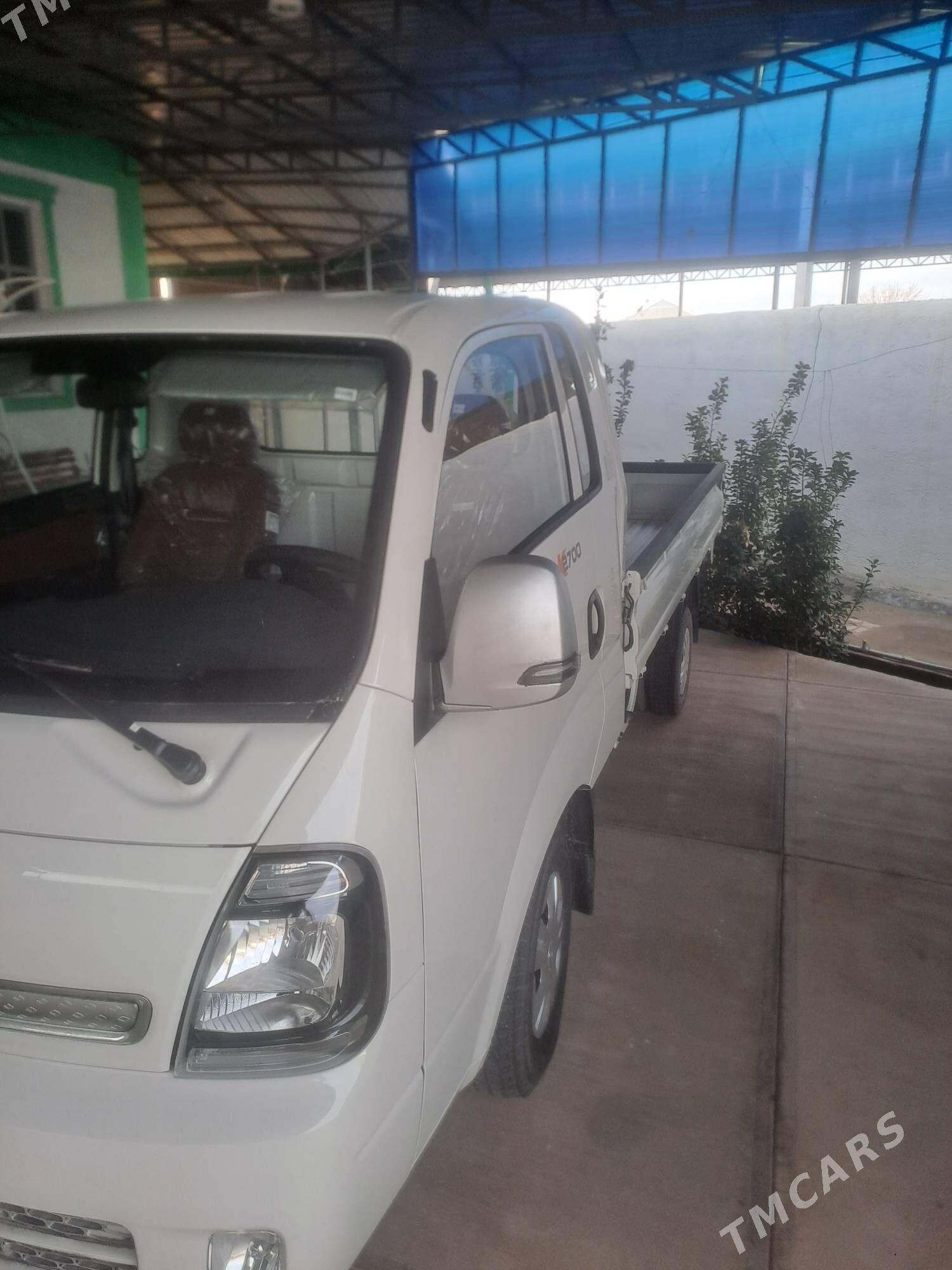 Kia Bongo 2025 - 325 000 TMT - Ашхабад - img 1