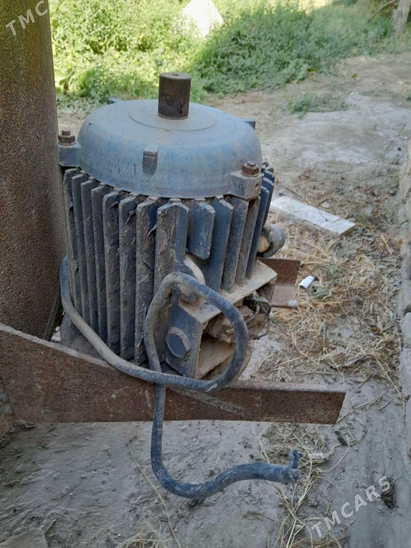 от гыркйан ишлея - Туркменабат - img 1