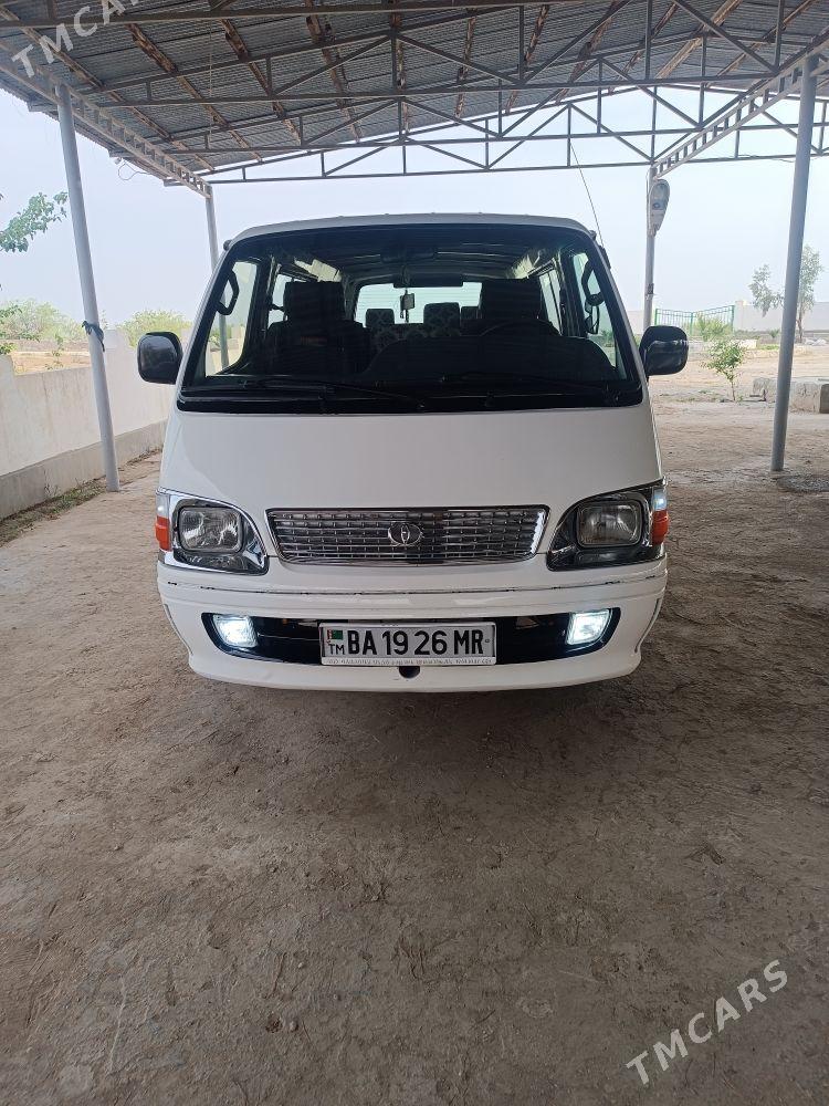 Toyota Hiace 2000 - 125 000 TMT - Туркменгала - img 1