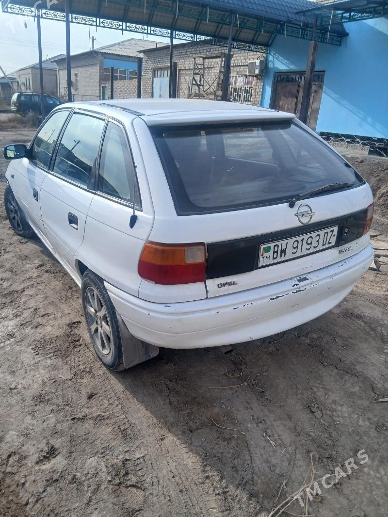 Opel Astra 1994 - 39 000 TMT - Дашогуз - img 1