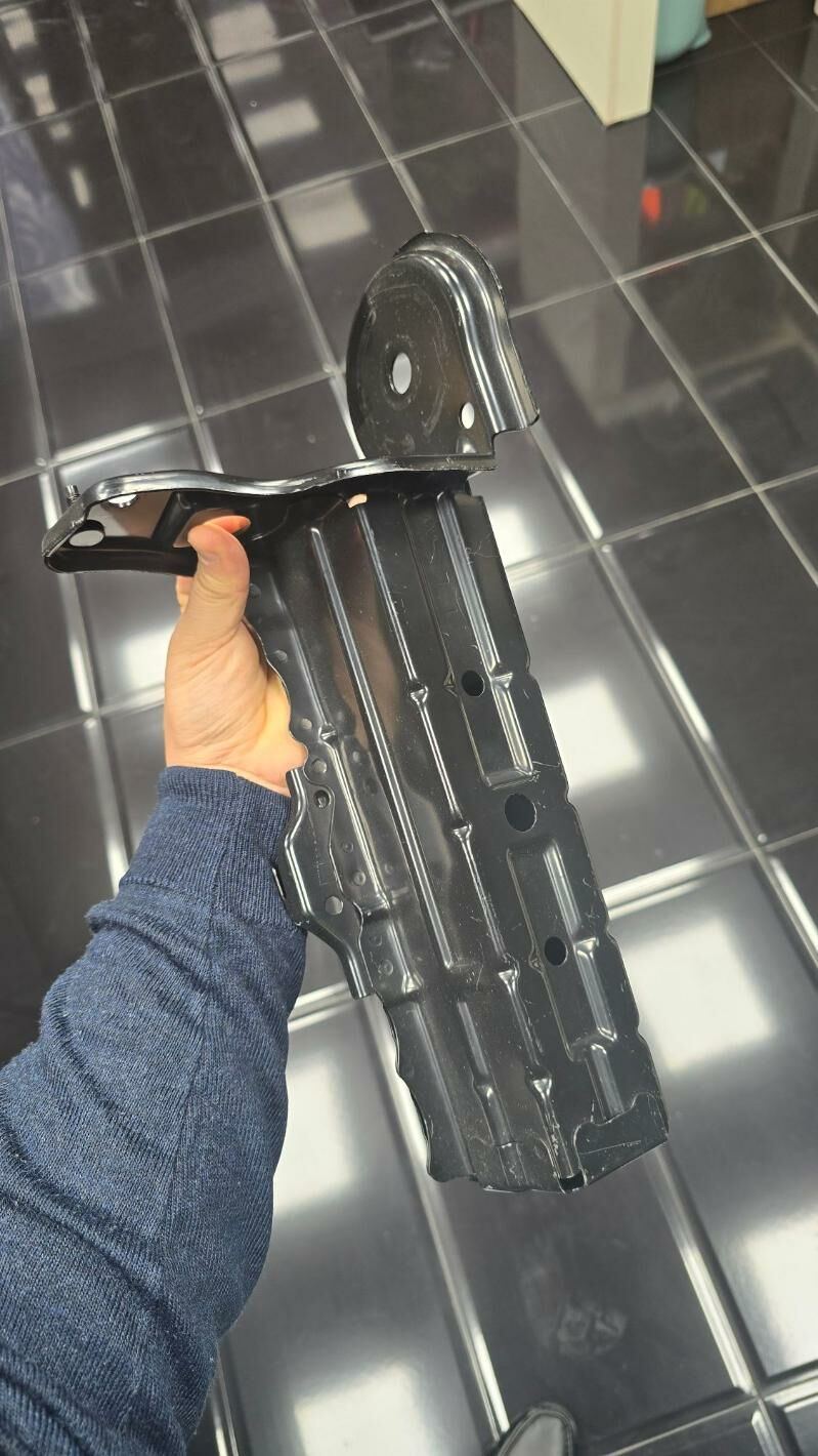 Lexus ES 19 lanjeron usilitel 1 000 TMT - Ашхабад - img 1