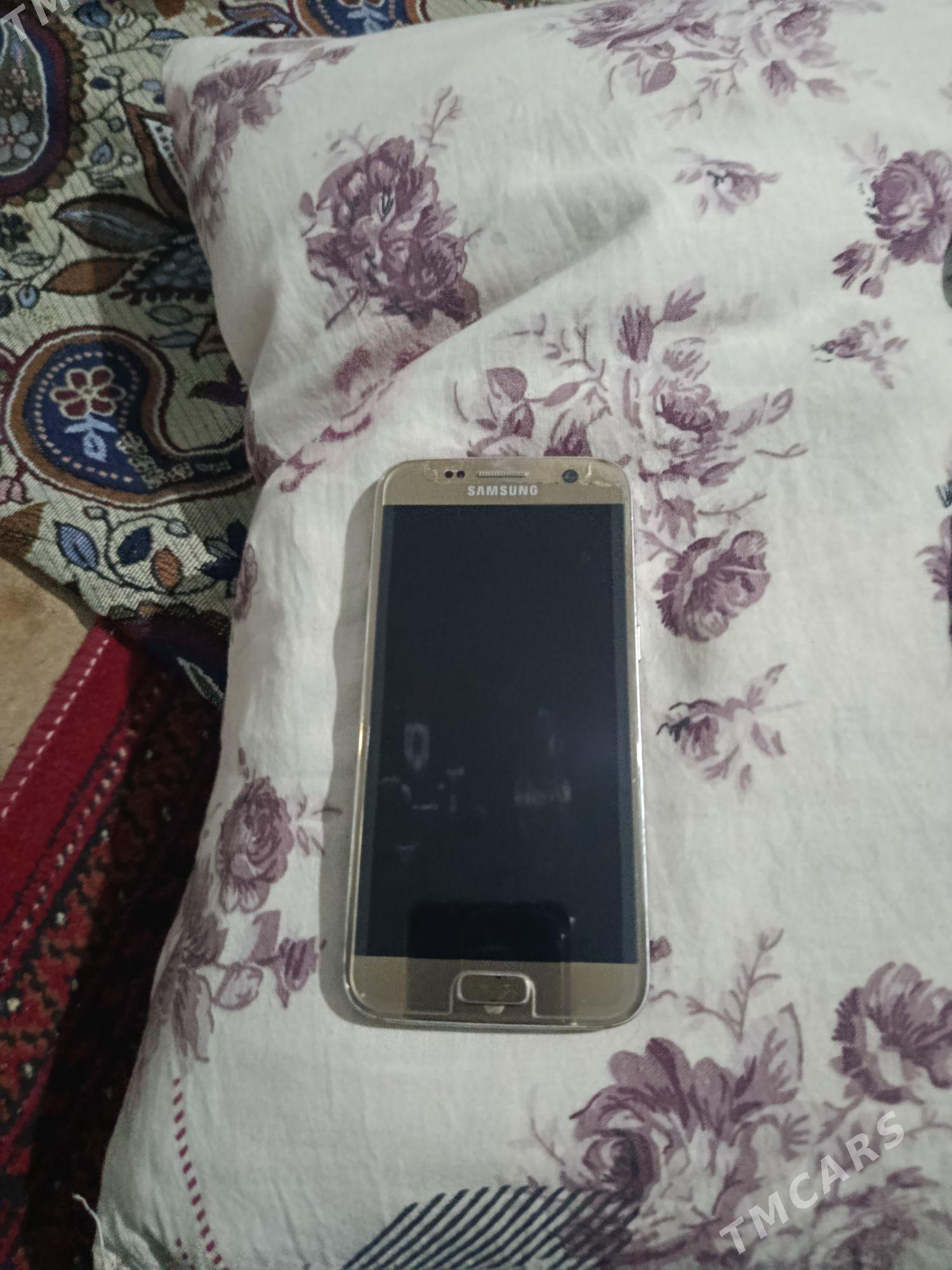 Samsung Galaxy s7 - Mary - img 1