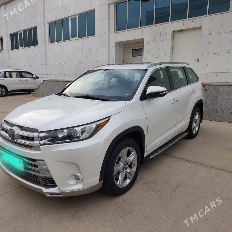 Toyota Highlander 2018 - 480 000 TMT - Aşgabat - img 1
