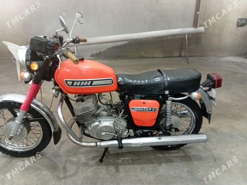 Iž Ýupiter 2010 - 20 000 TMT - Gökdepe - img 1