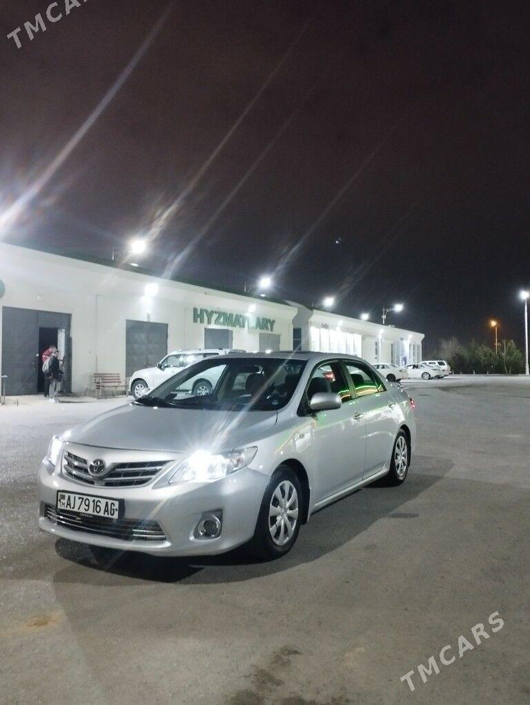 Toyota Corolla 2013 - 175 000 TMT - Ашхабад - img 1