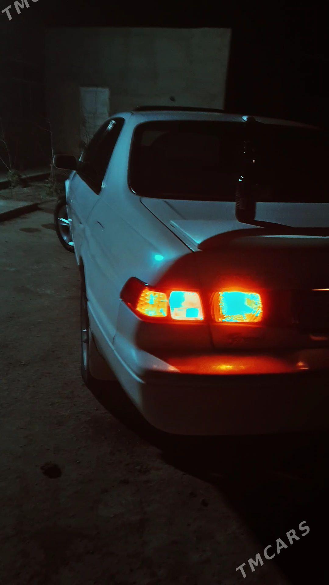 Toyota Camry 2000 - 155 000 TMT - Гурбансолтан Едже - img 1