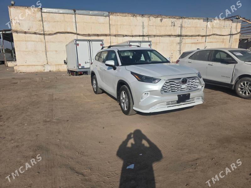 Toyota Highlander 2025 - 610 000 TMT - Dänew - img 1