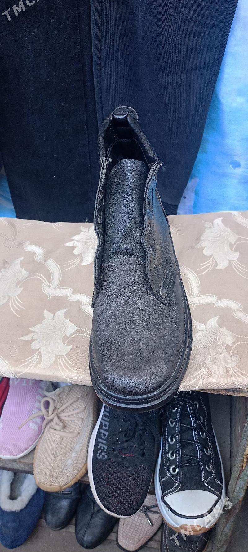 Ботинки - Туркменабат - img 1