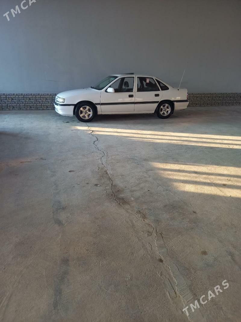 Opel Vectra 1993 - 60 000 TMT - Туркменабат - img 1
