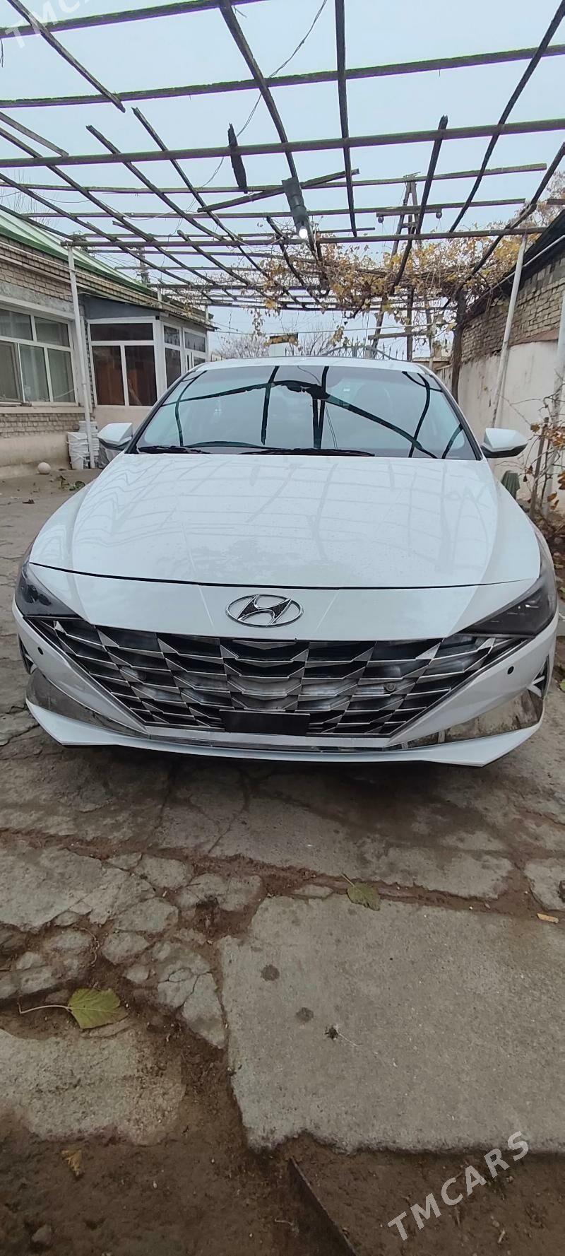Hyundai Elantra 2023 - 310 000 TMT - Чоганлы - img 1