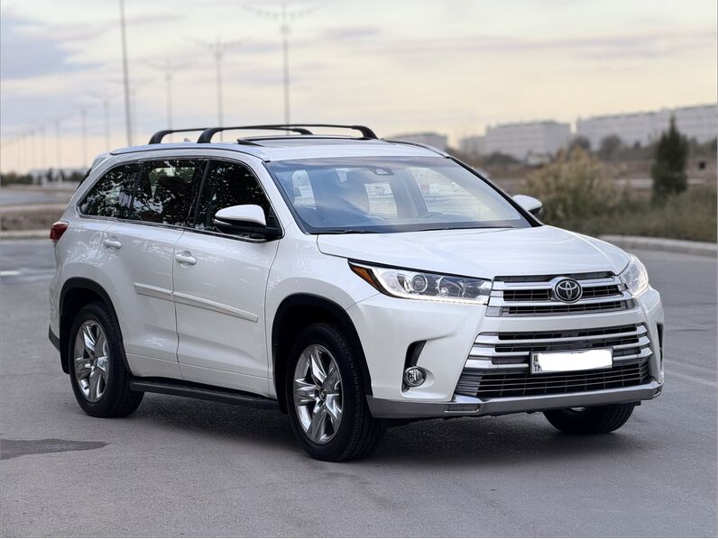 Toyota Highlander 2018 - 492 000 TMT - Aşgabat - img 1