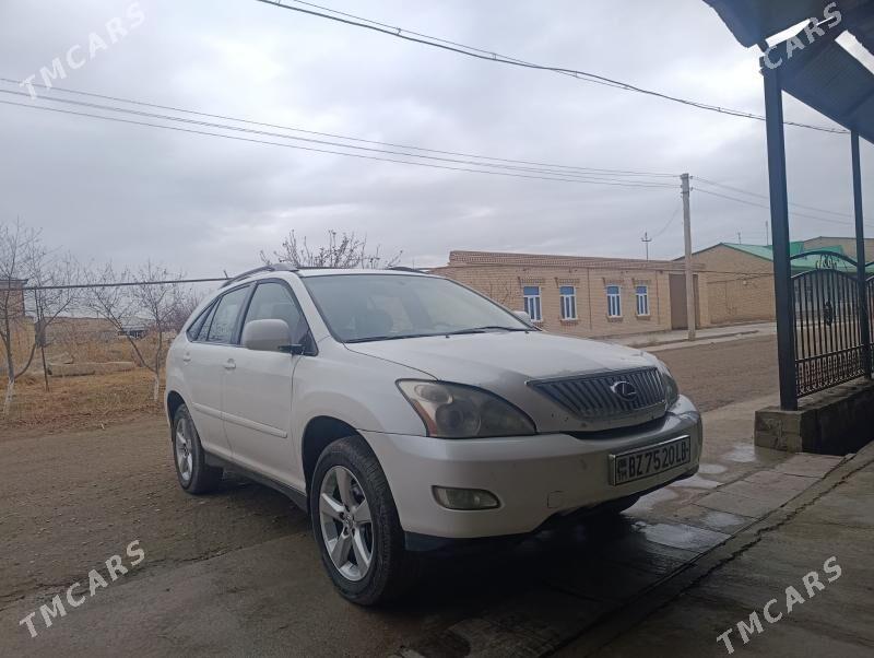 Lexus RX 330 2004 - 210 000 TMT - Чарджоу - img 1