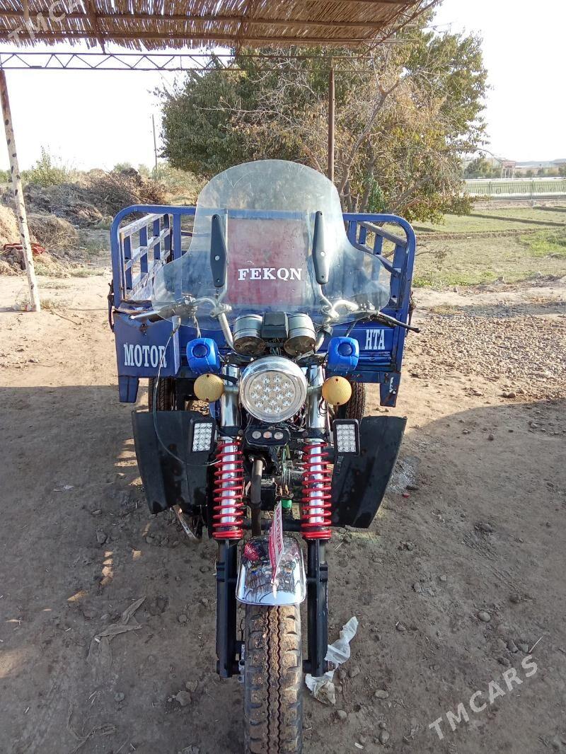 Fekon FK200-14G 2015 - 15 000 TMT - Халач - img 1